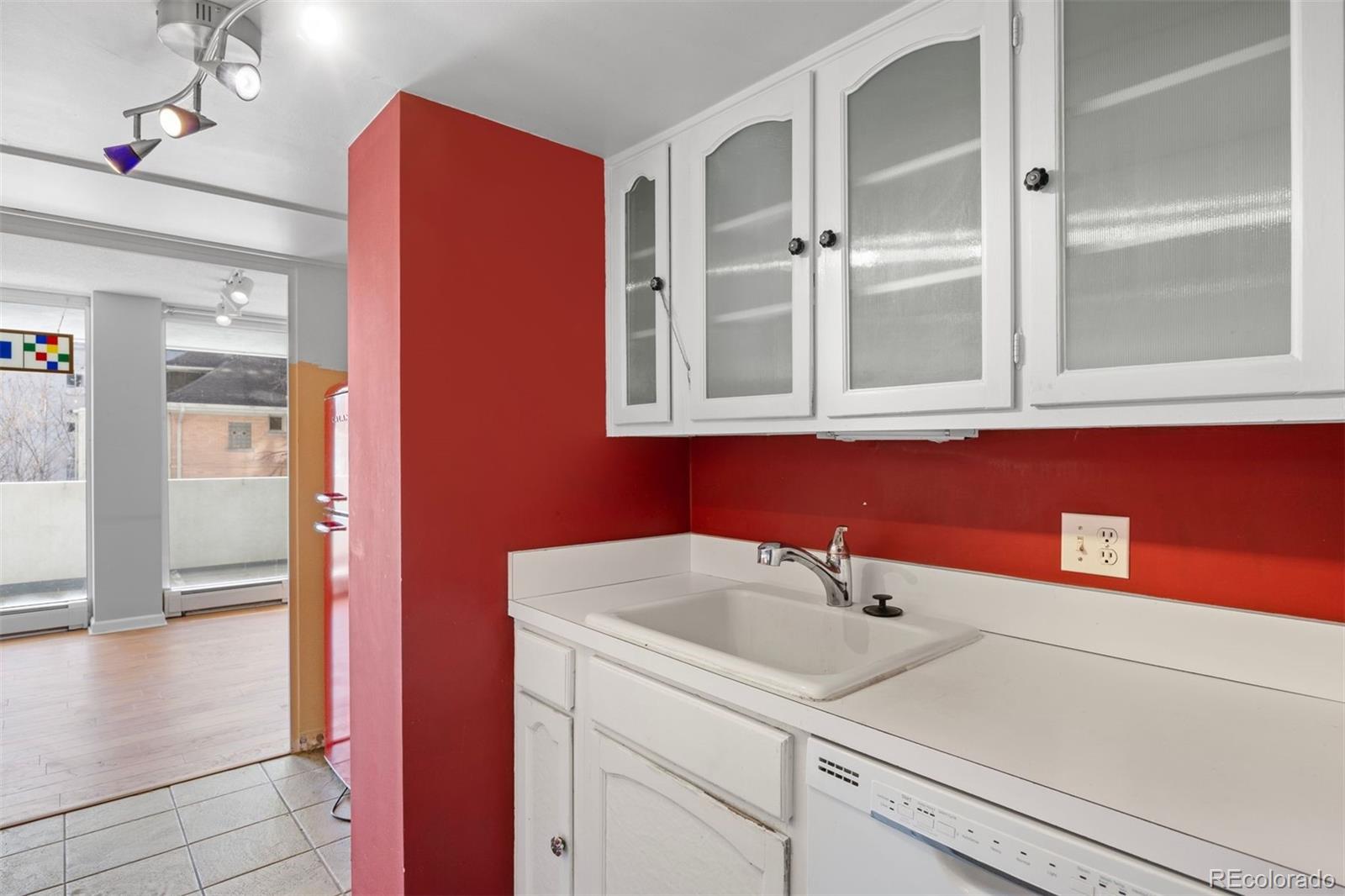 MLS Image #25 for 1250 n humboldt street,denver, Colorado