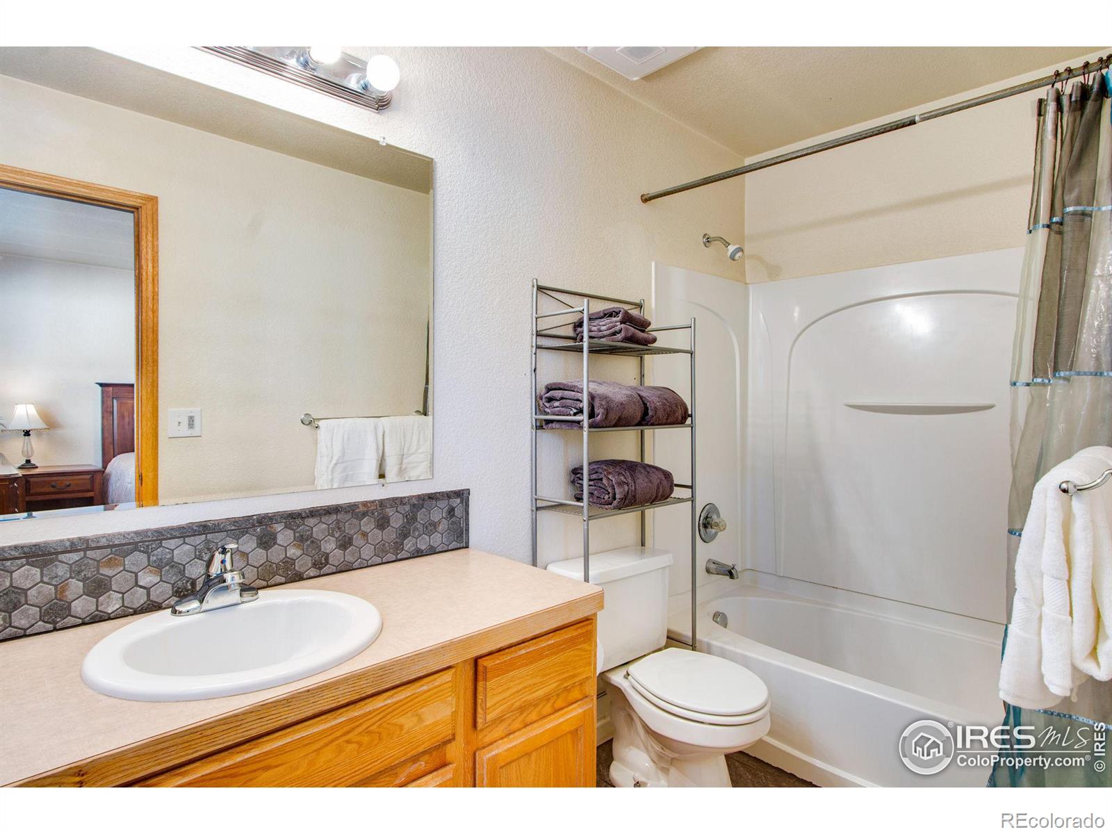 MLS Image #16 for 3315  barbera street,evans, Colorado