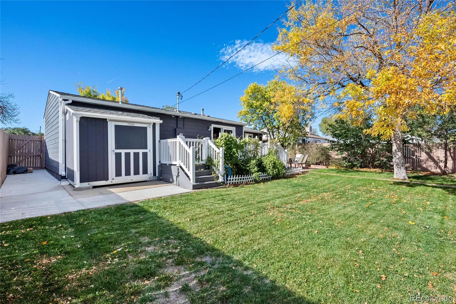 MLS Image #24 for 930 s eliot street,denver, Colorado