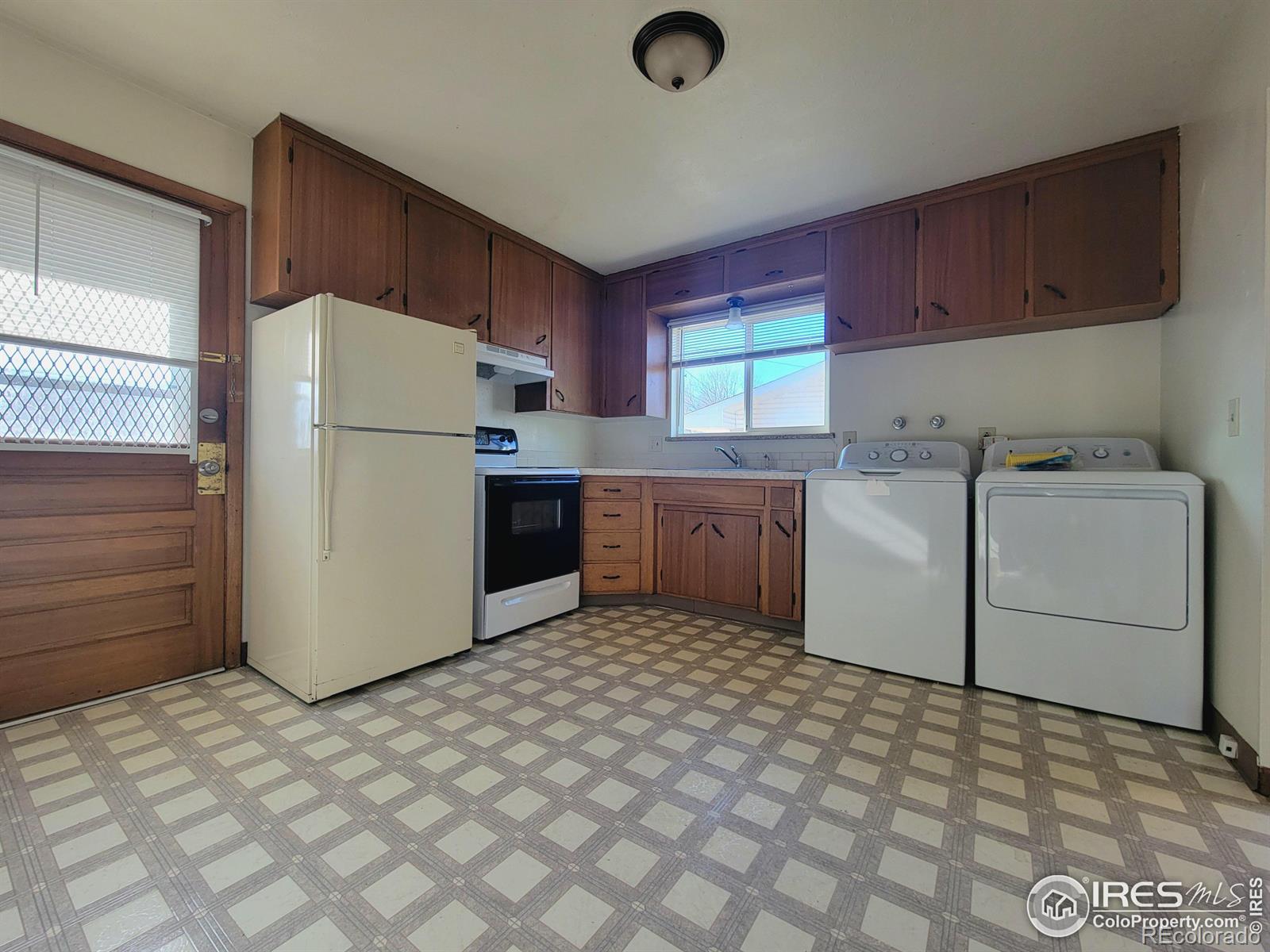 MLS Image #5 for 117  valentine lane,longmont, Colorado