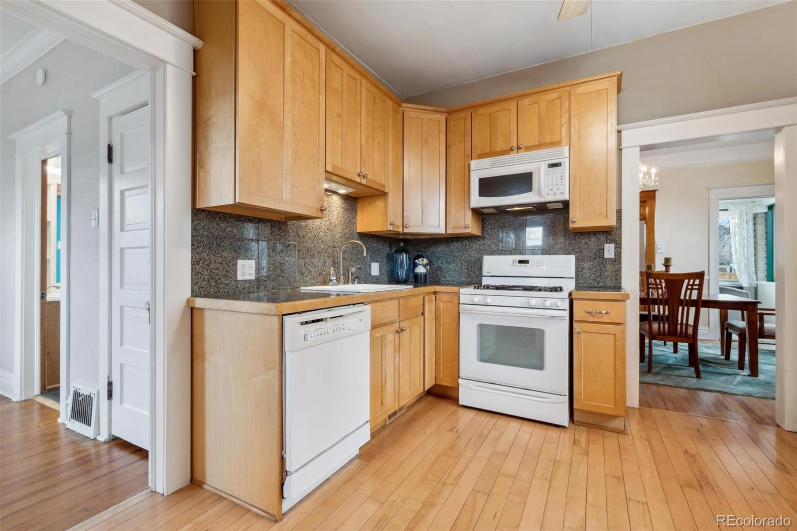 MLS Image #24 for 2617  albion street,denver, Colorado