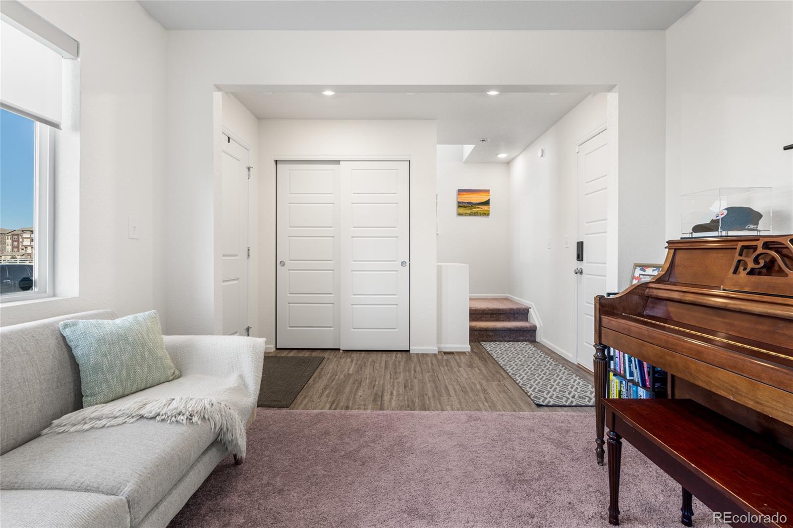 MLS Image #29 for 18264 e 51st place,denver, Colorado