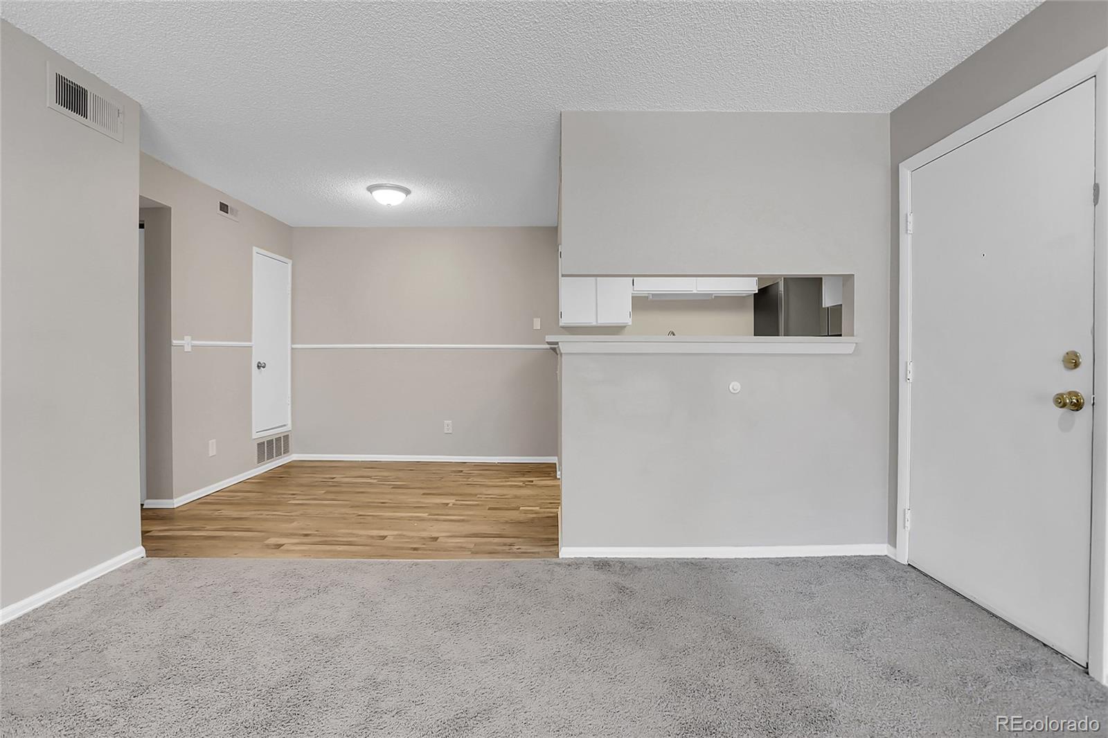 MLS Image #11 for 14473 e jewell avenue,aurora, Colorado