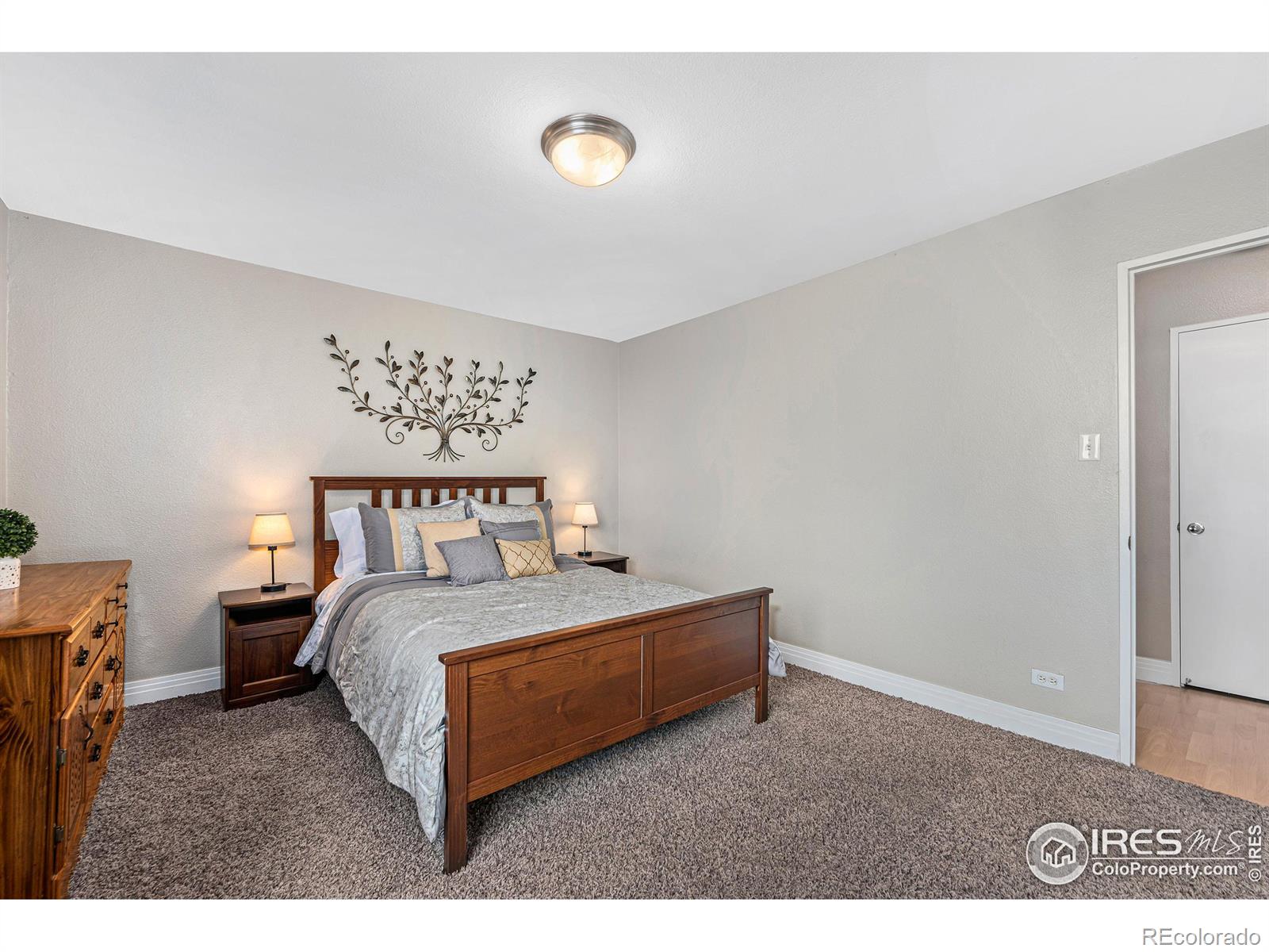 MLS Image #14 for 1196 n grant street 710,denver, Colorado