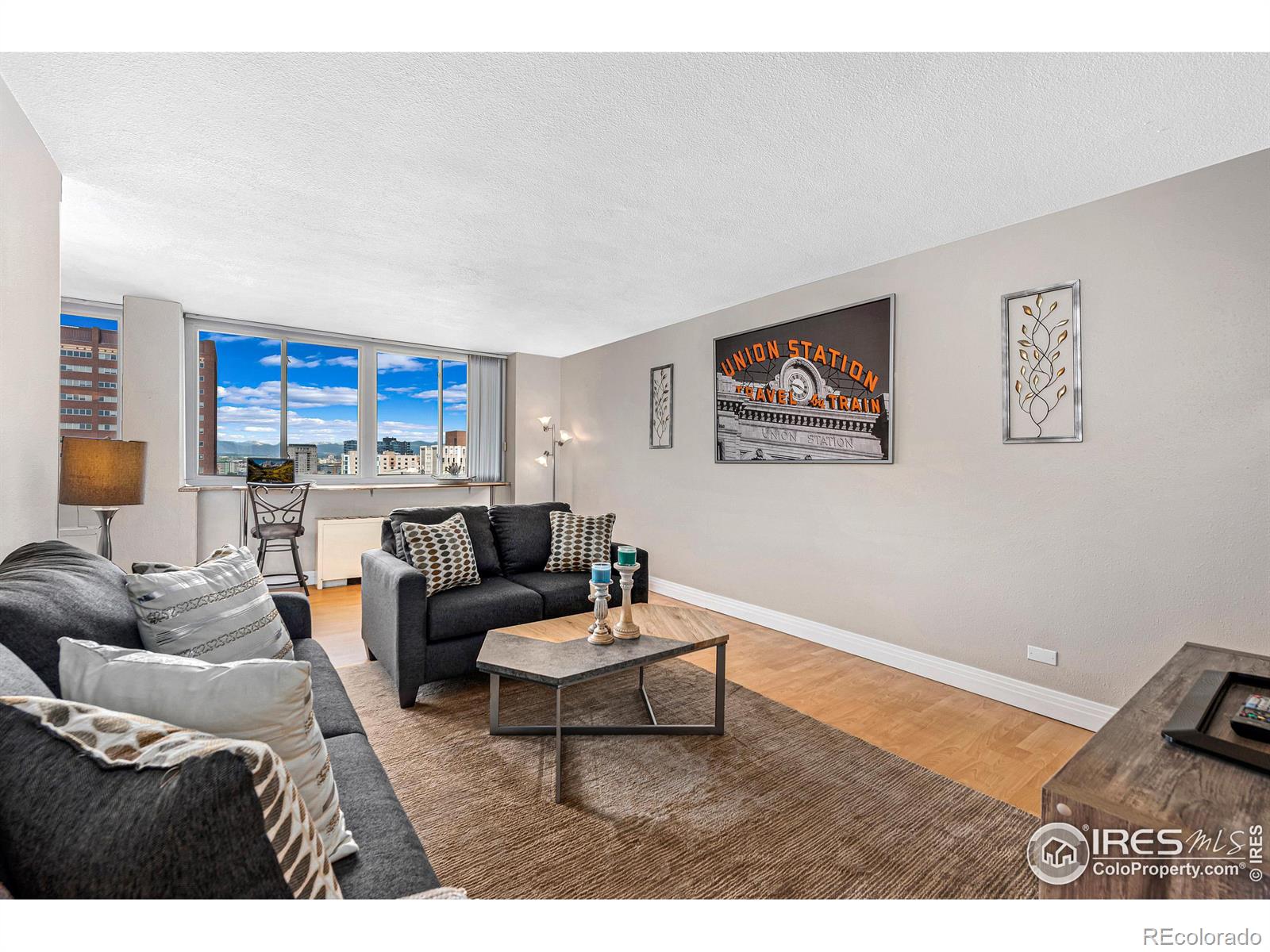 MLS Image #4 for 1196 n grant street 710,denver, Colorado