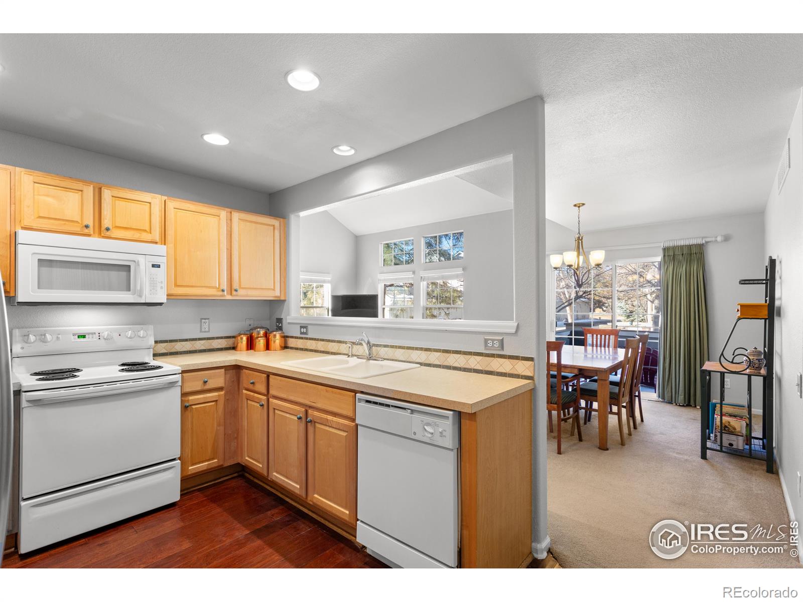 MLS Image #10 for 2133  copper creek drive,fort collins, Colorado