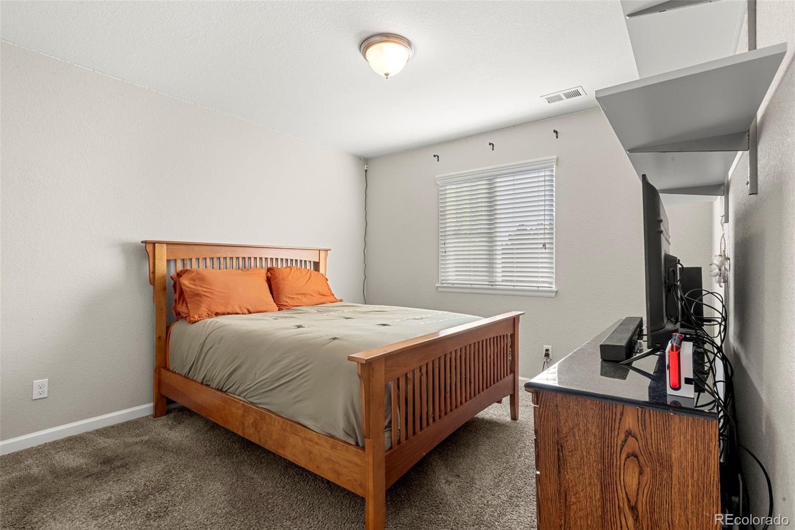 MLS Image #19 for 21028 e saratoga avenue,aurora, Colorado