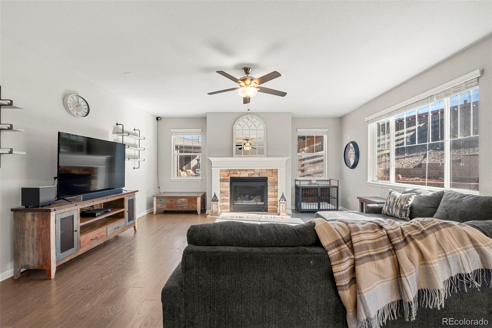 MLS Image #6 for 21028 e saratoga avenue,aurora, Colorado