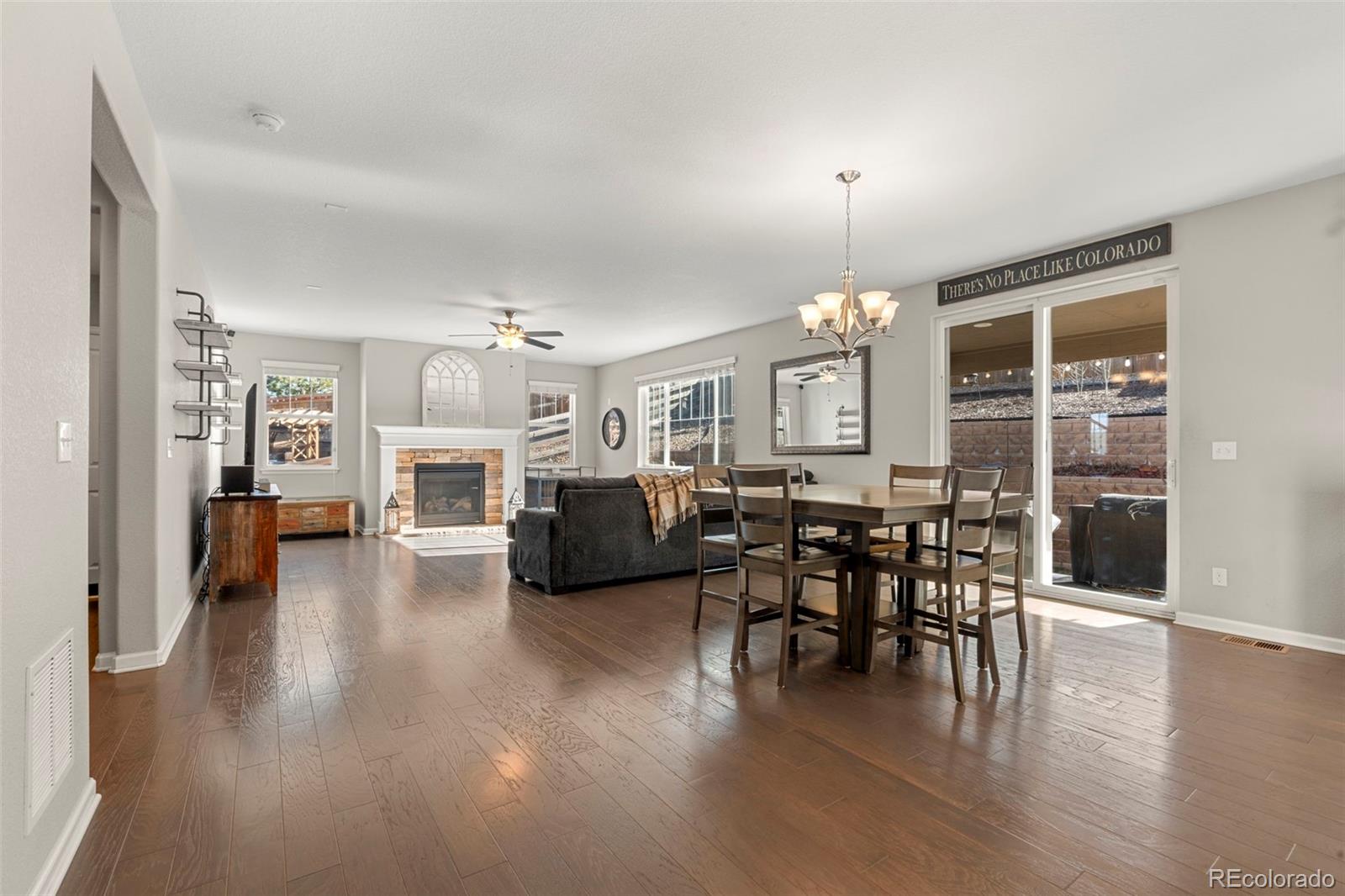 MLS Image #8 for 21028 e saratoga avenue,aurora, Colorado