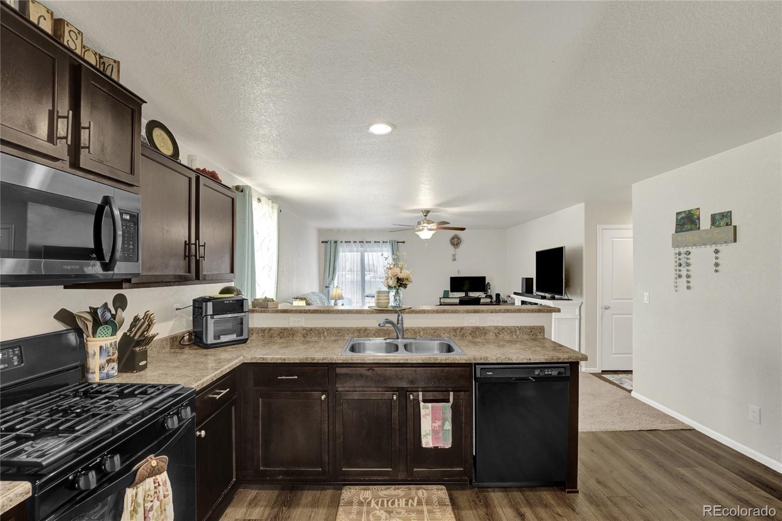 MLS Image #8 for 47349  lily avenue,bennett, Colorado