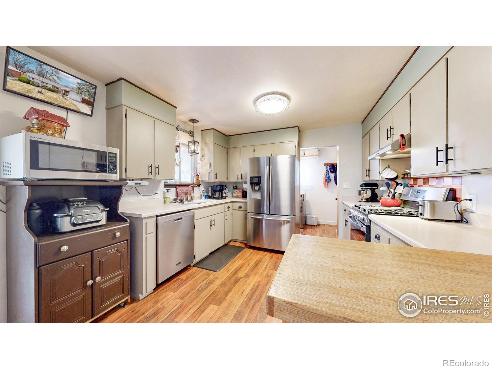 MLS Image #7 for 3213  birch drive,loveland, Colorado