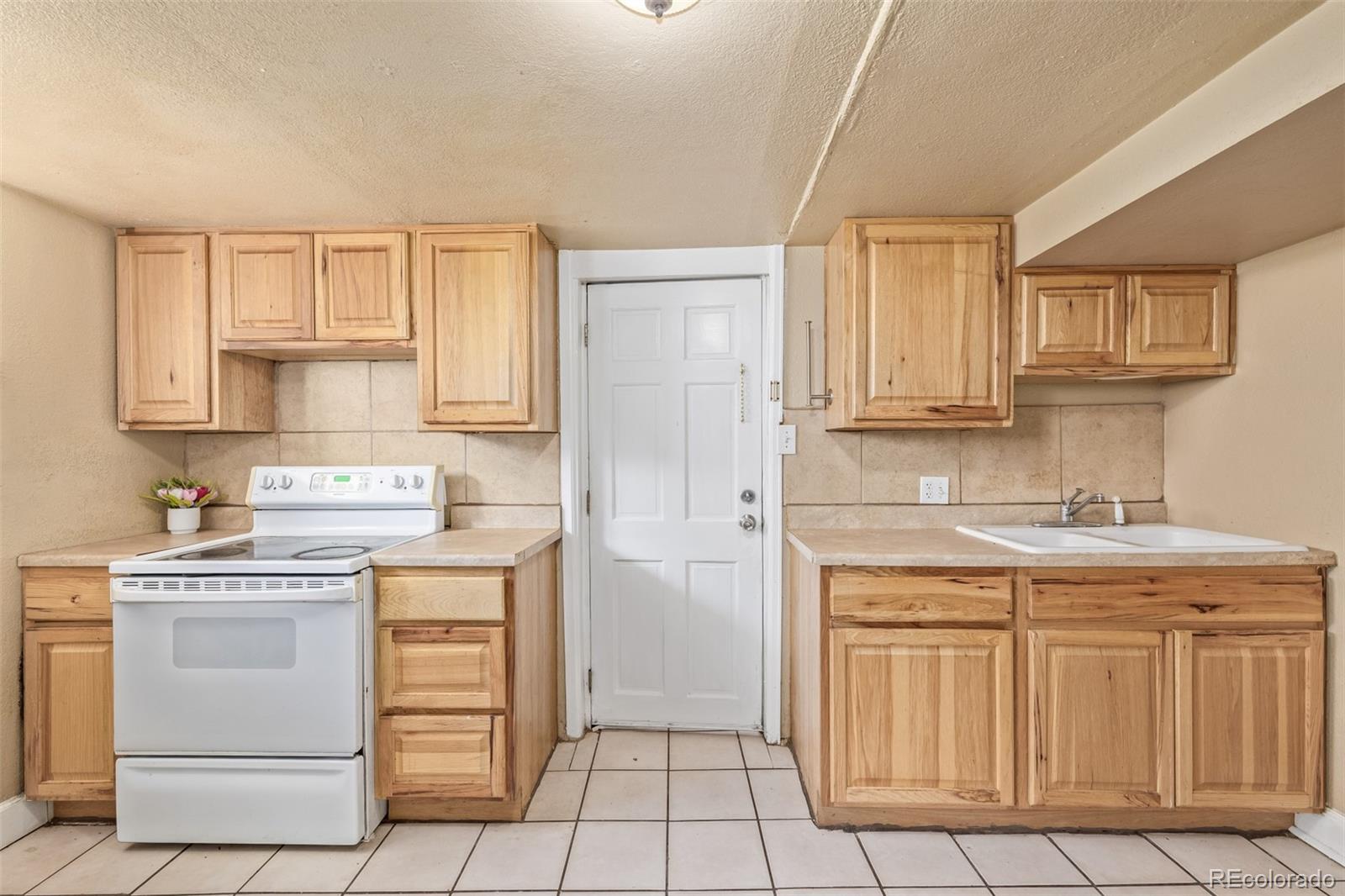 MLS Image #21 for 907  4th avenue,greeley, Colorado