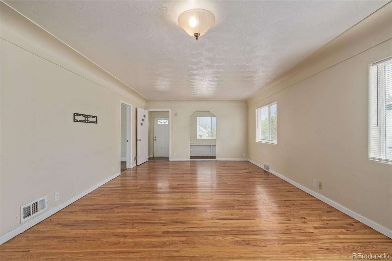 MLS Image #4 for 907  4th avenue,greeley, Colorado