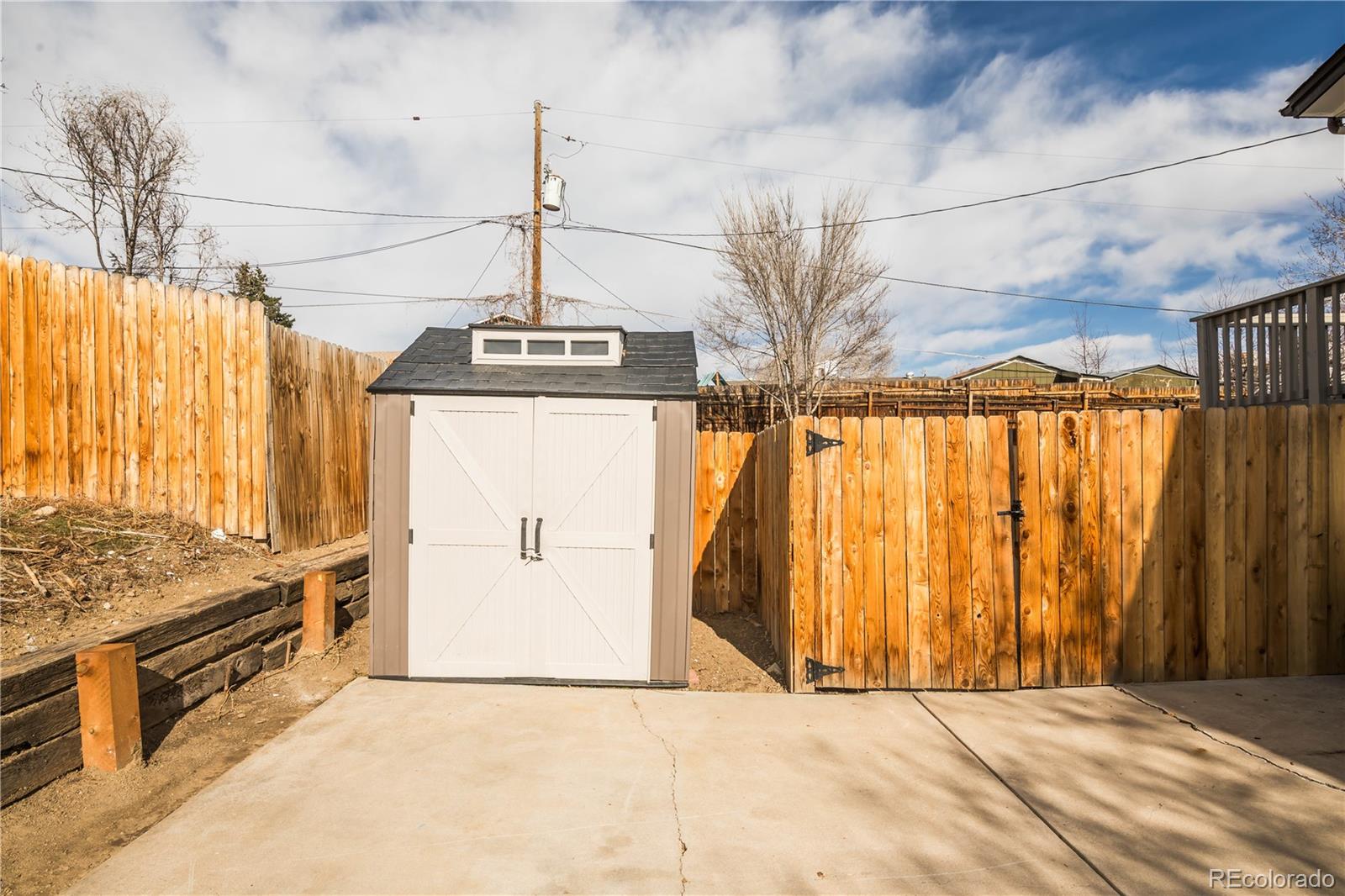 MLS Image #31 for 441  elbert way,denver, Colorado