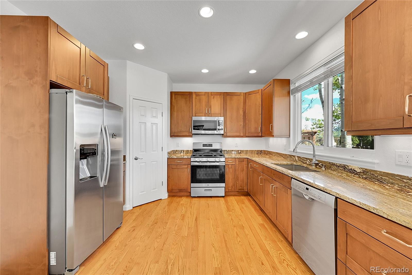 MLS Image #12 for 17280 w 70th avenue,arvada, Colorado
