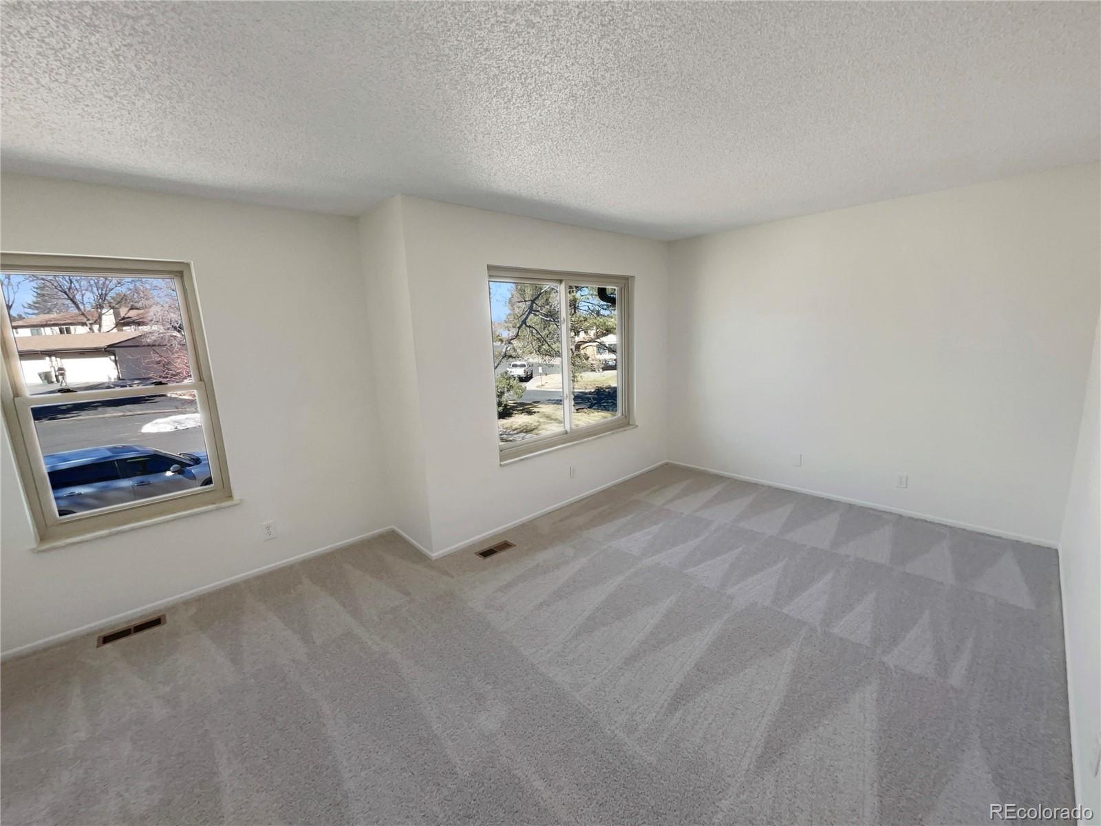 MLS Image #17 for 3552 s kittredge street,aurora, Colorado