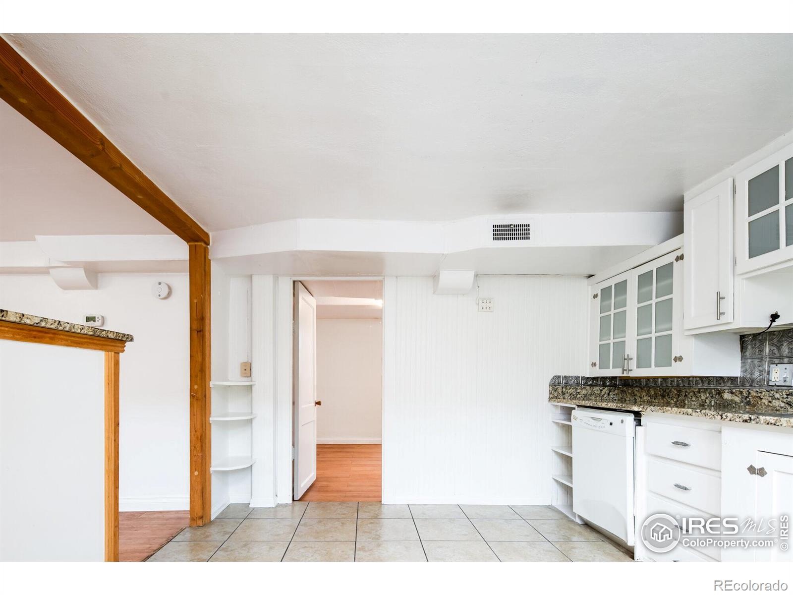 MLS Image #19 for 4100  eliot street,denver, Colorado