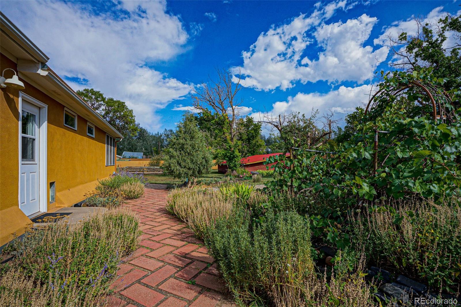 MLS Image #2 for 202 e virginia street,la veta, Colorado