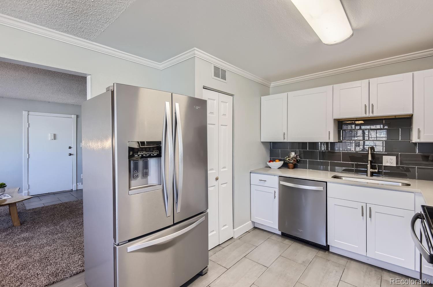 MLS Image #2 for 6800 e tennessee avenue 382,denver, Colorado