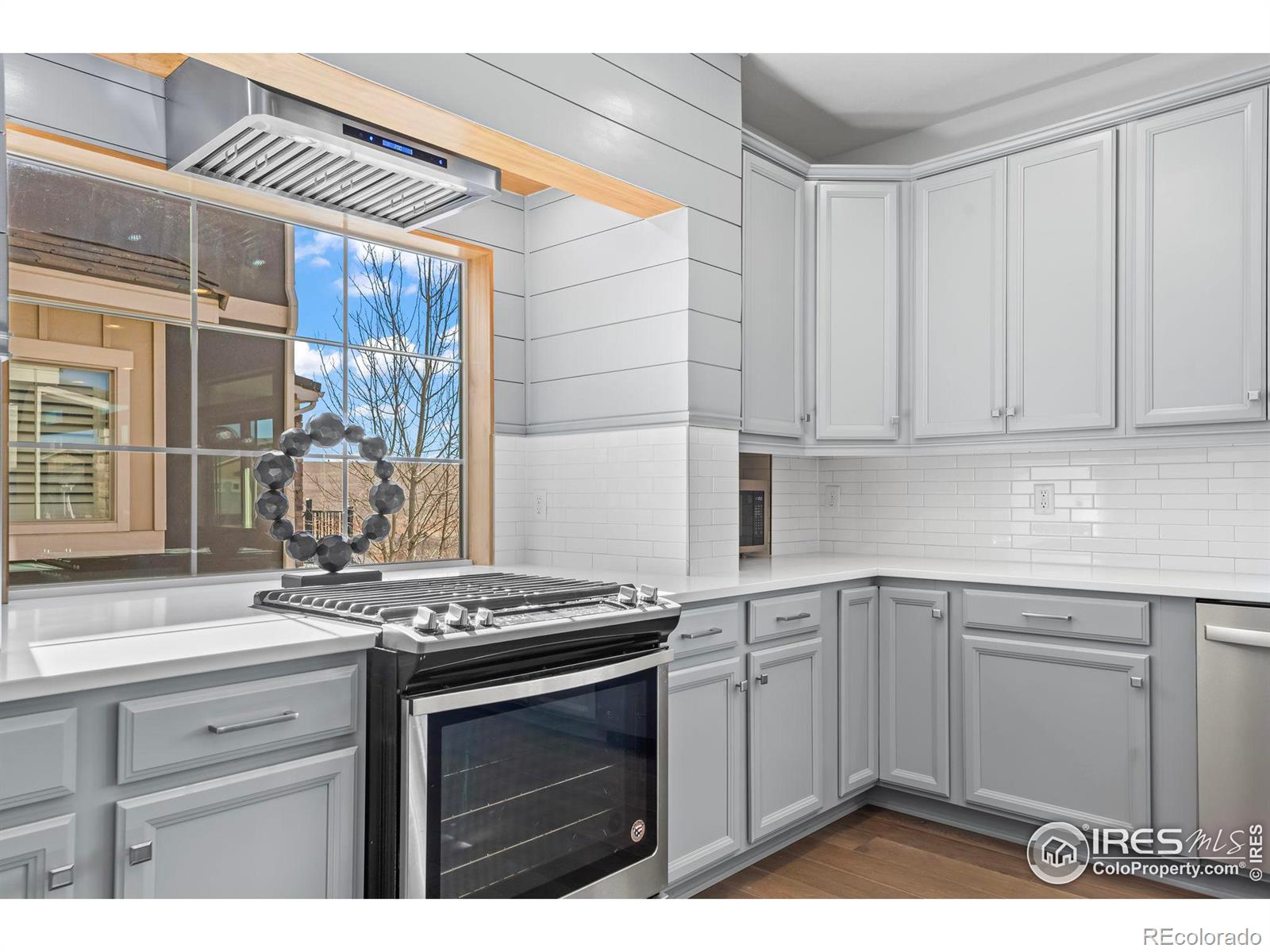 MLS Image #11 for 386  painted horse way,erie, Colorado