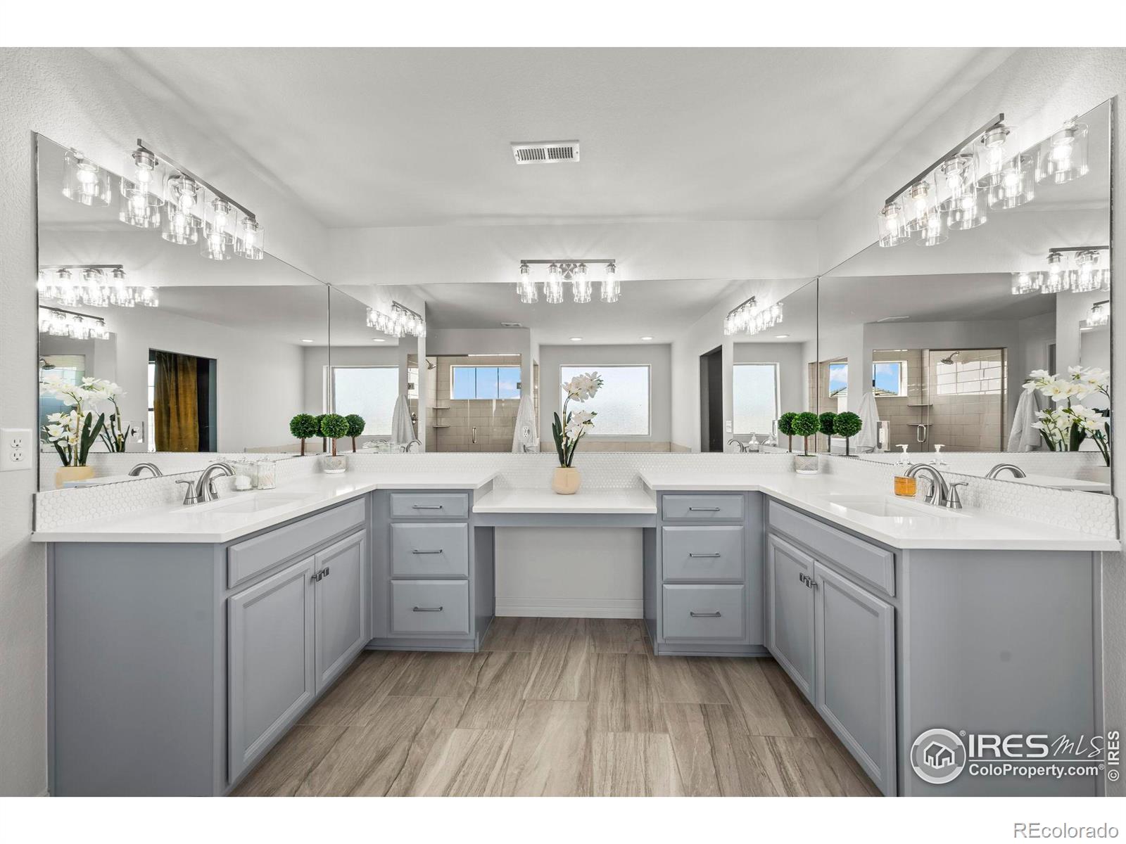 MLS Image #15 for 386  painted horse way,erie, Colorado