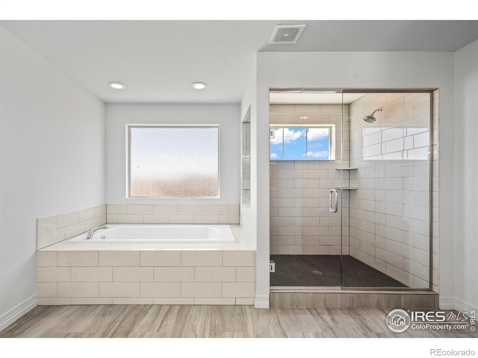 MLS Image #17 for 386  painted horse way,erie, Colorado
