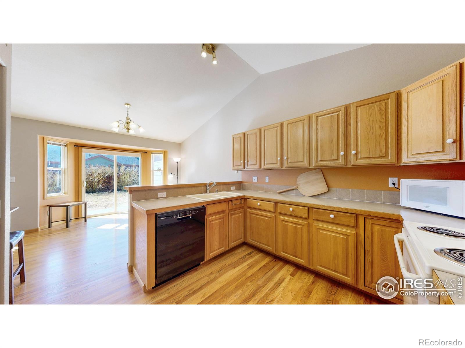 MLS Image #9 for 1121  jefferson drive,berthoud, Colorado