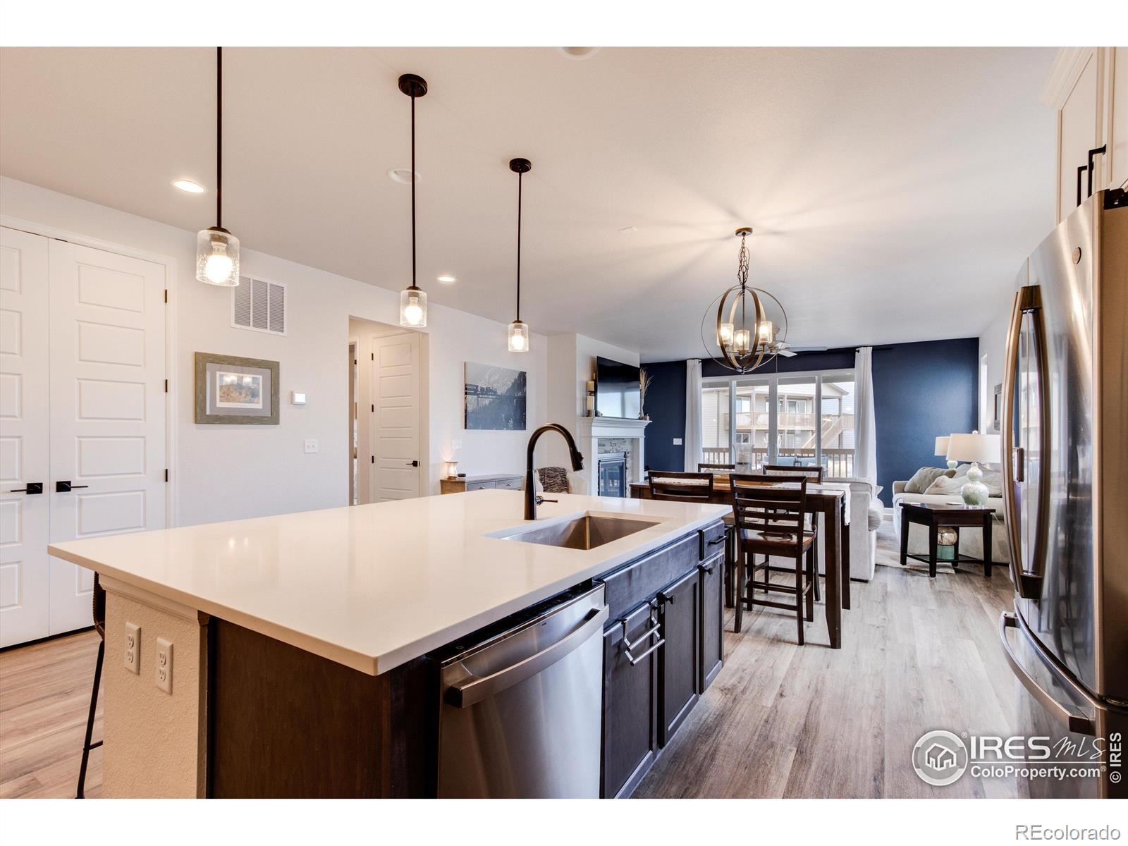 MLS Image #8 for 744 s 10th street,berthoud, Colorado