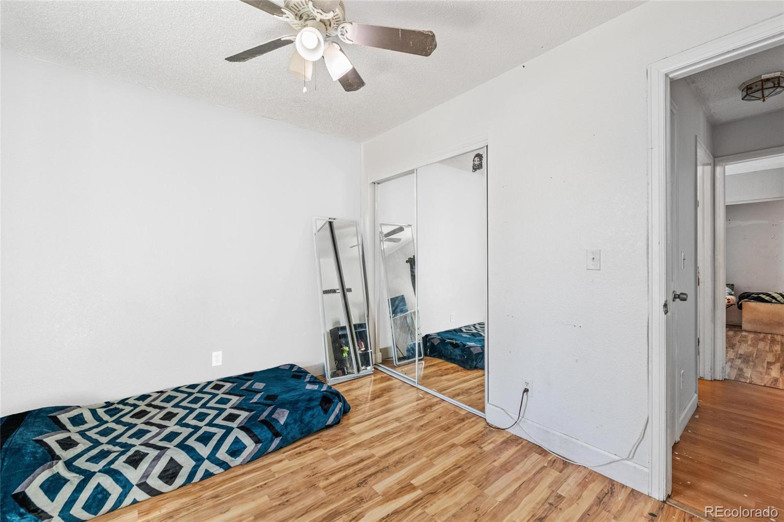 MLS Image #16 for 15627 e 51st drive,denver, Colorado