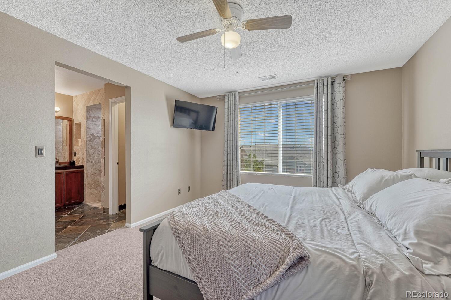 MLS Image #15 for 18668 e vassar drive,aurora, Colorado