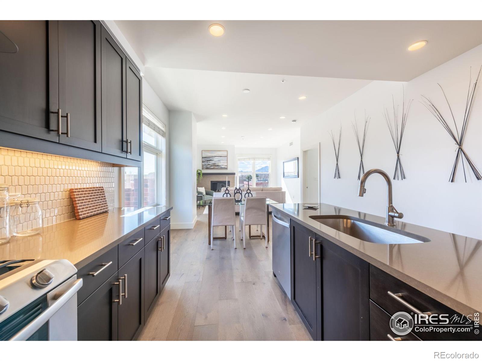 MLS Image #10 for 3301  arapahoe avenue,boulder, Colorado