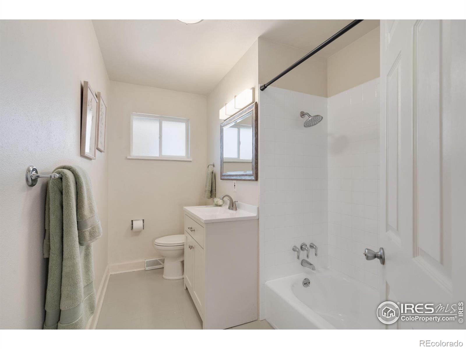 MLS Image #13 for 516  villanova court,fort collins, Colorado