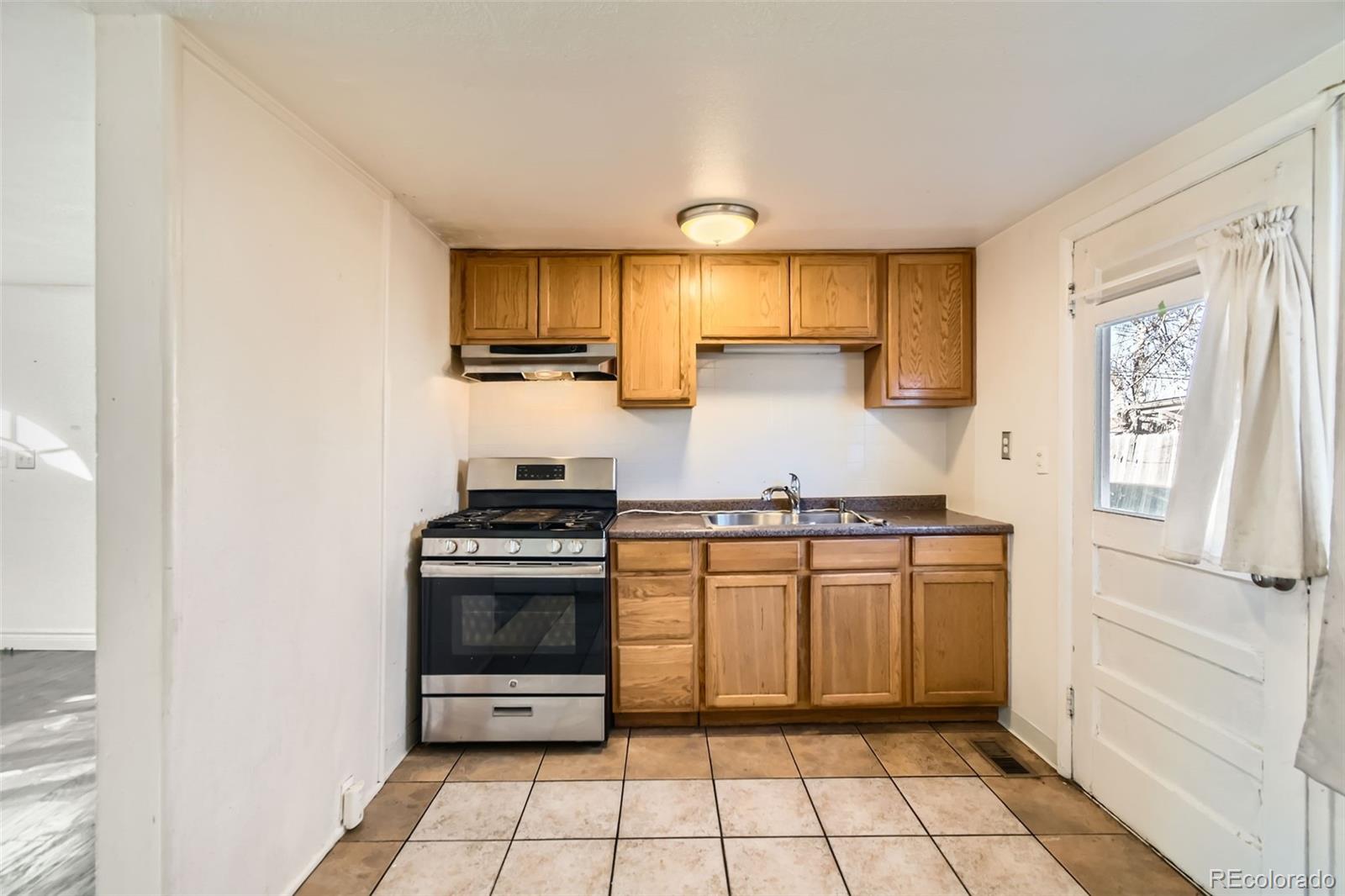 MLS Image #9 for 7051 e 75th avenue,commerce city, Colorado