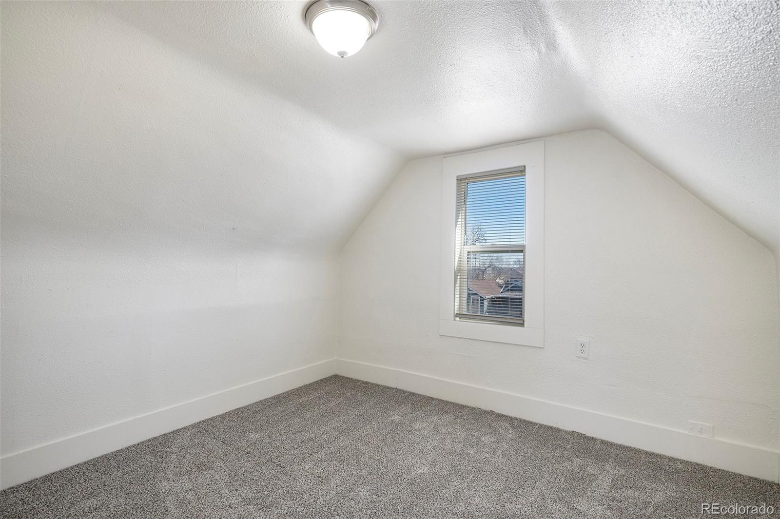 MLS Image #23 for 133 s meade street,denver, Colorado