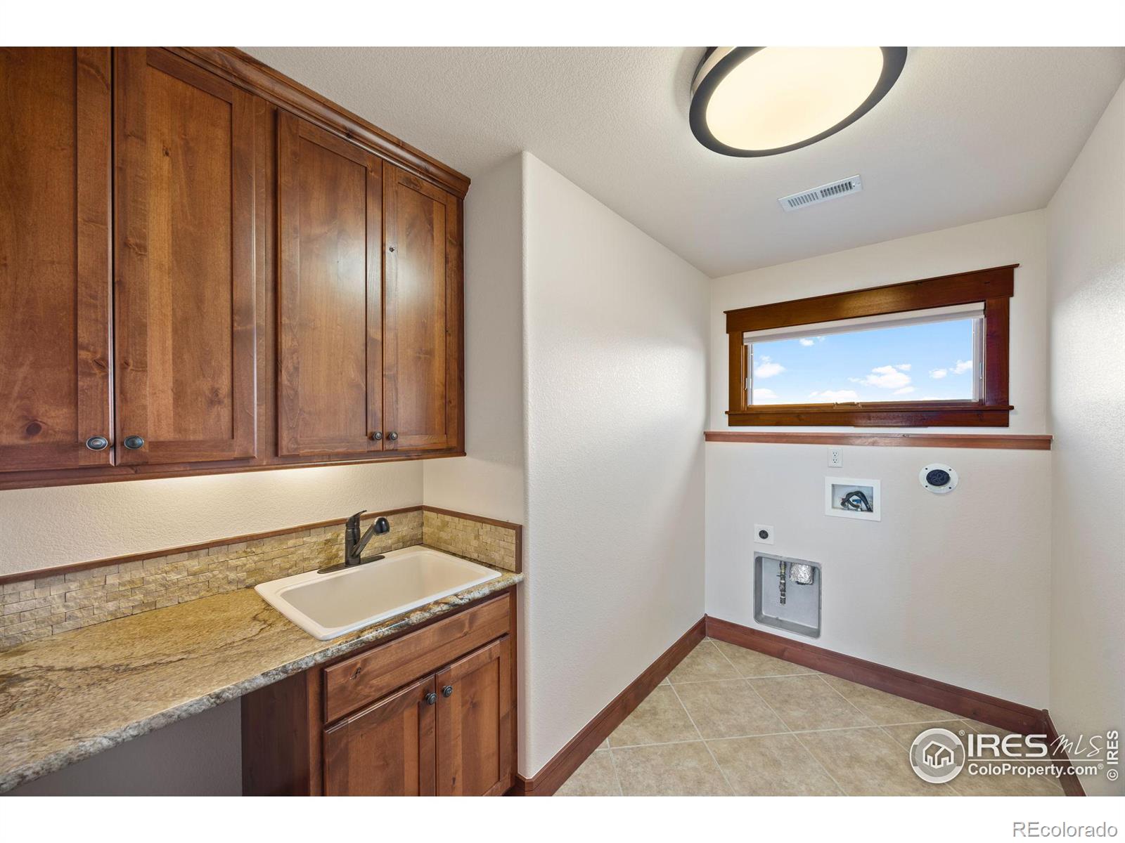 MLS Image #30 for 37090  soaring eagle circle,severance, Colorado