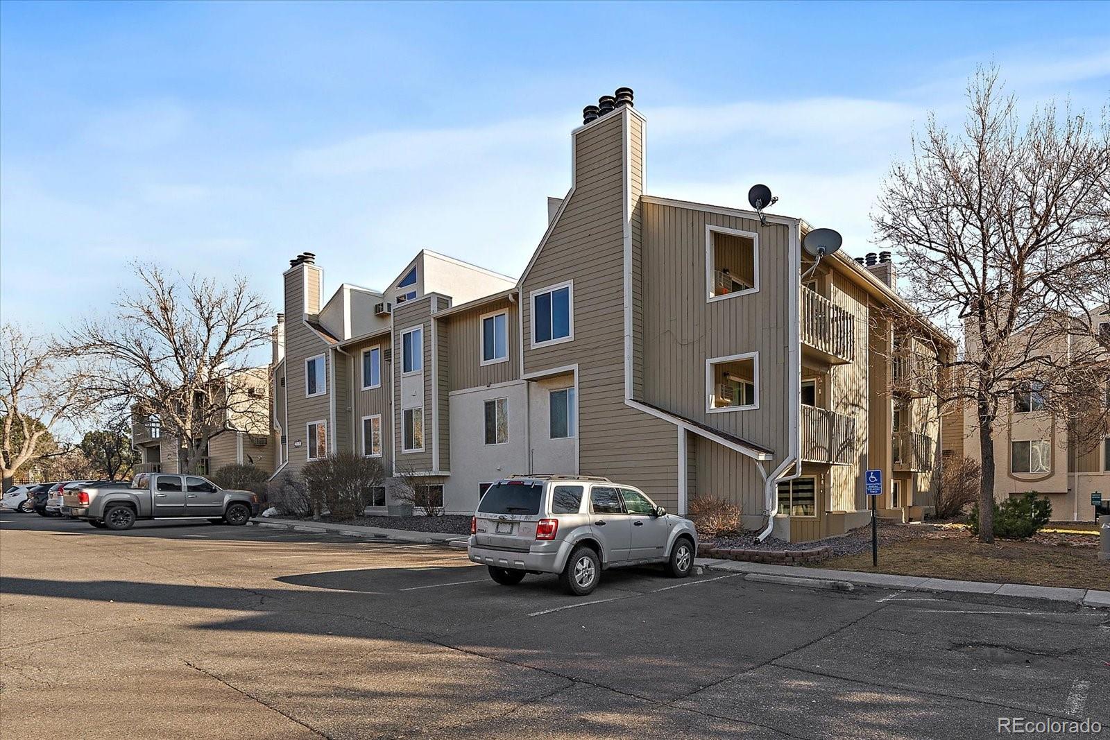 MLS Image #12 for 4068 s atchison way 301,aurora, Colorado