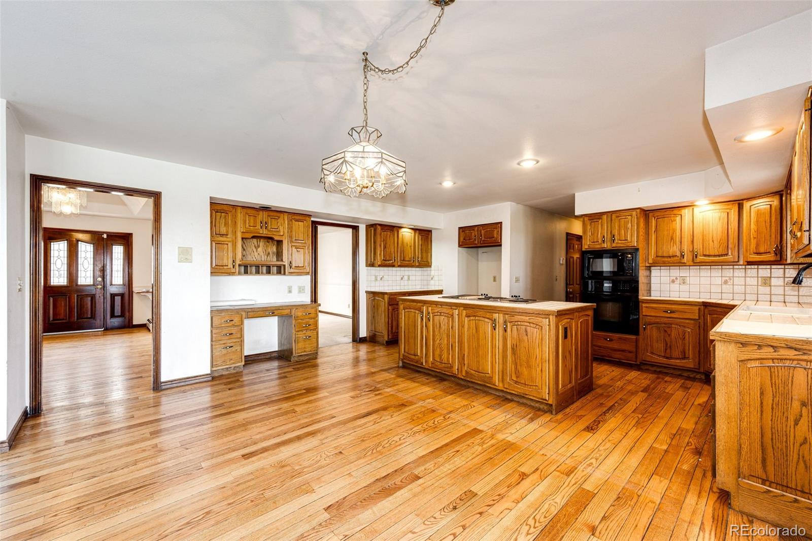 MLS Image #11 for 6936 s chapparal circle,centennial, Colorado