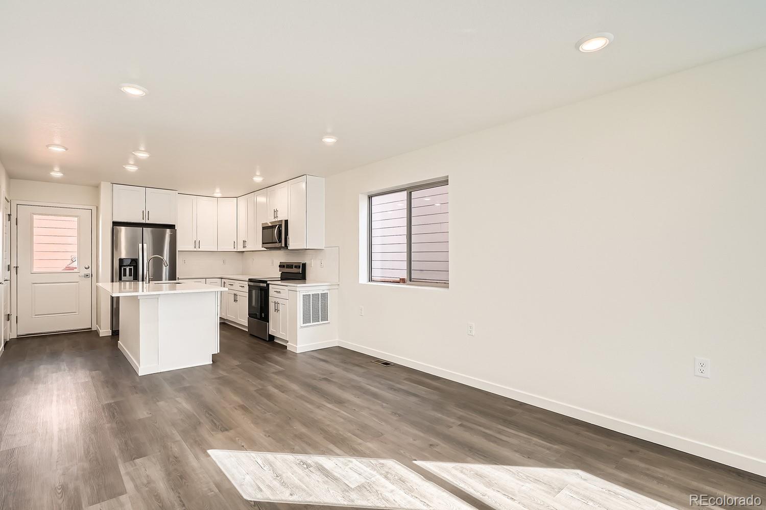 MLS Image #17 for 10331 e 62nd place,denver, Colorado