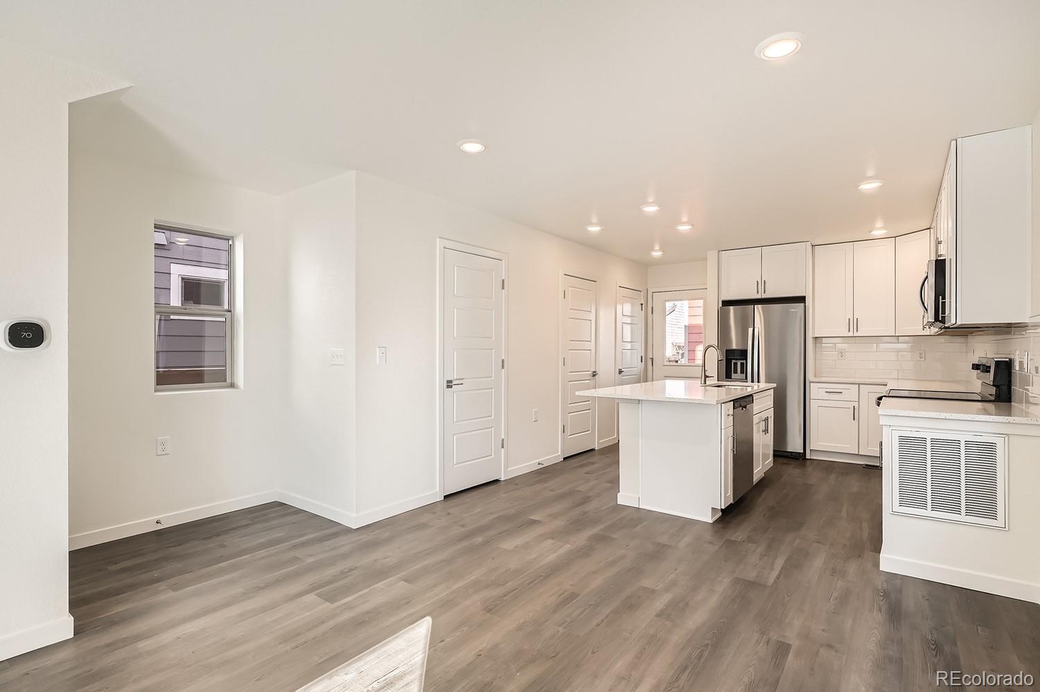 MLS Image #18 for 10331 e 62nd place,denver, Colorado