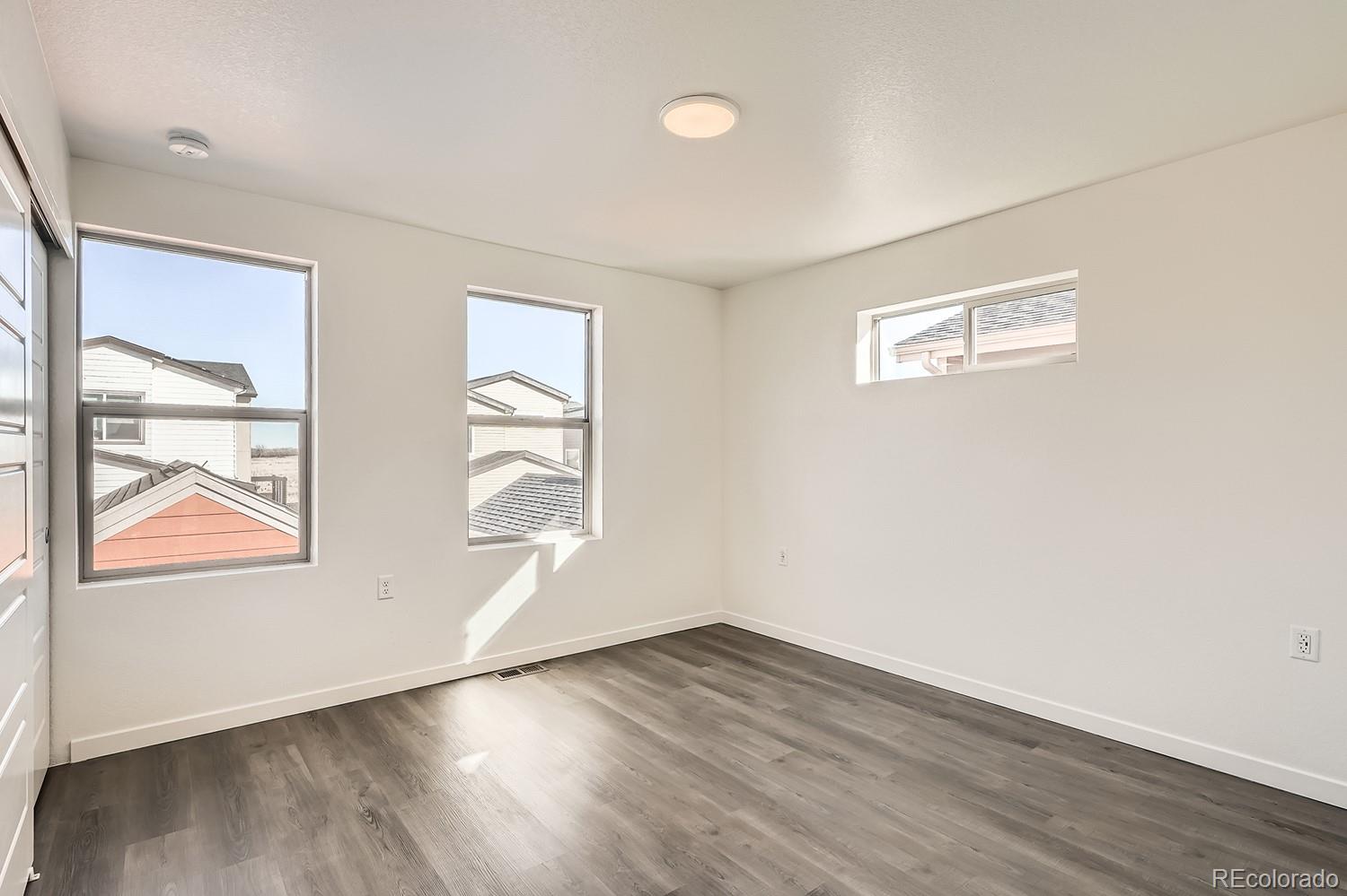 MLS Image #21 for 10331 e 62nd place,denver, Colorado