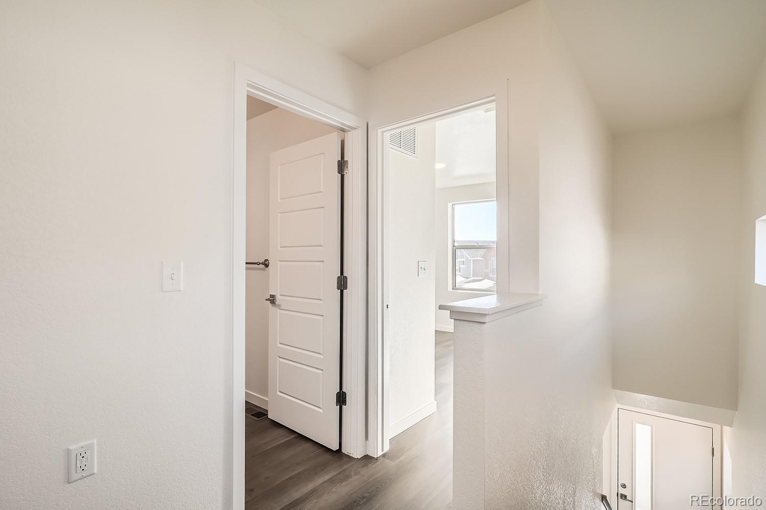 MLS Image #33 for 10331 e 62nd place,denver, Colorado