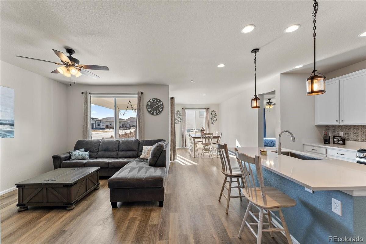 MLS Image #2 for 5662  last chance drive,colorado springs, Colorado