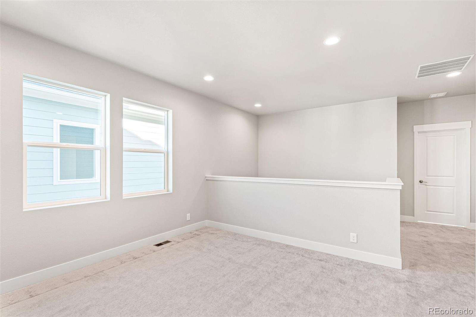 MLS Image #22 for 21097 e 62nd drive,aurora, Colorado