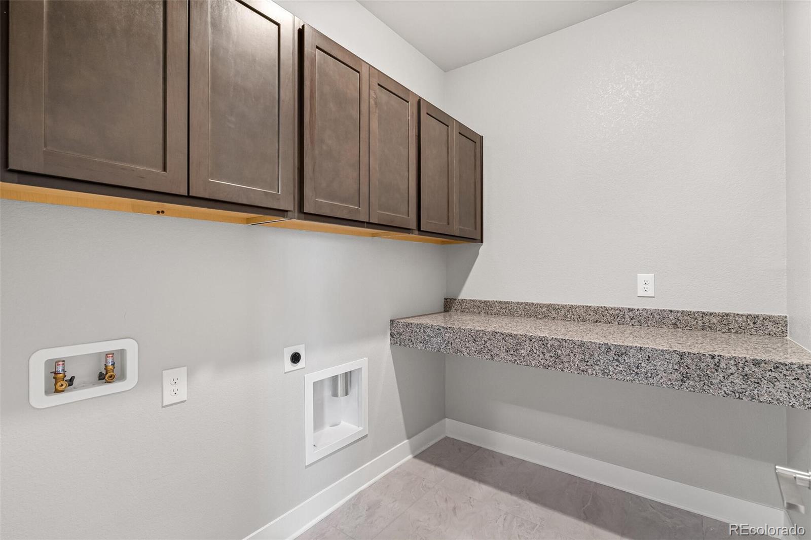 MLS Image #31 for 21097 e 62nd drive,aurora, Colorado