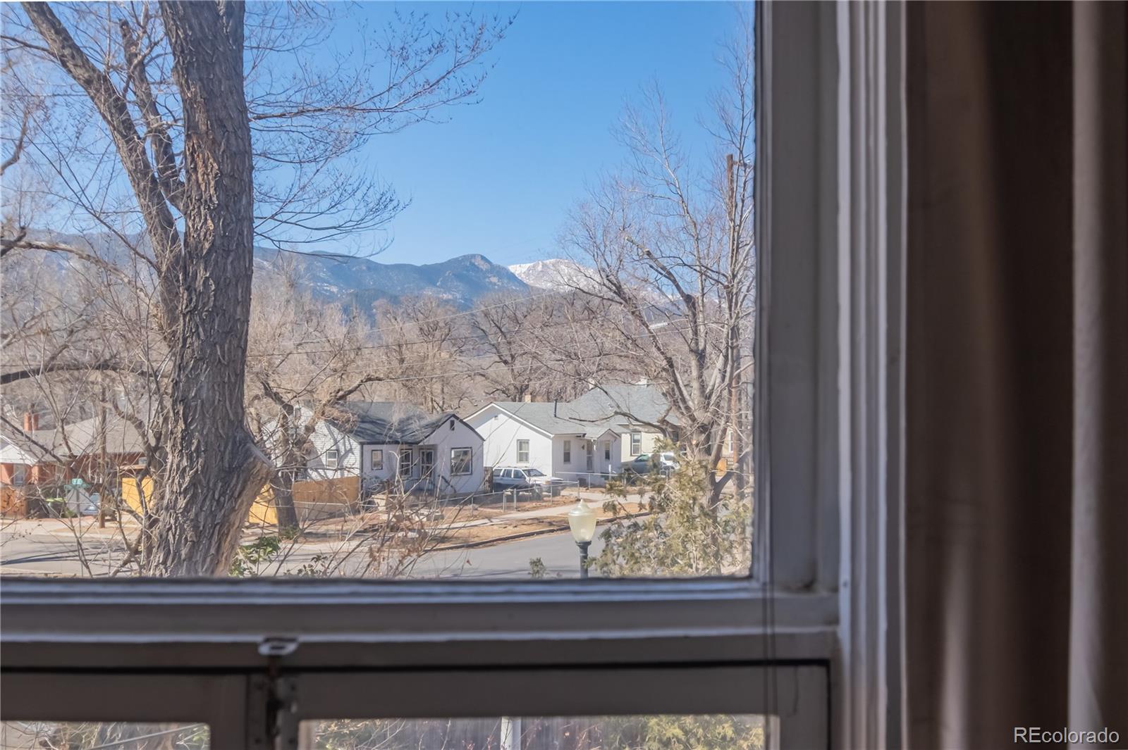 MLS Image #21 for 810 w pikes peak avenue,colorado springs, Colorado