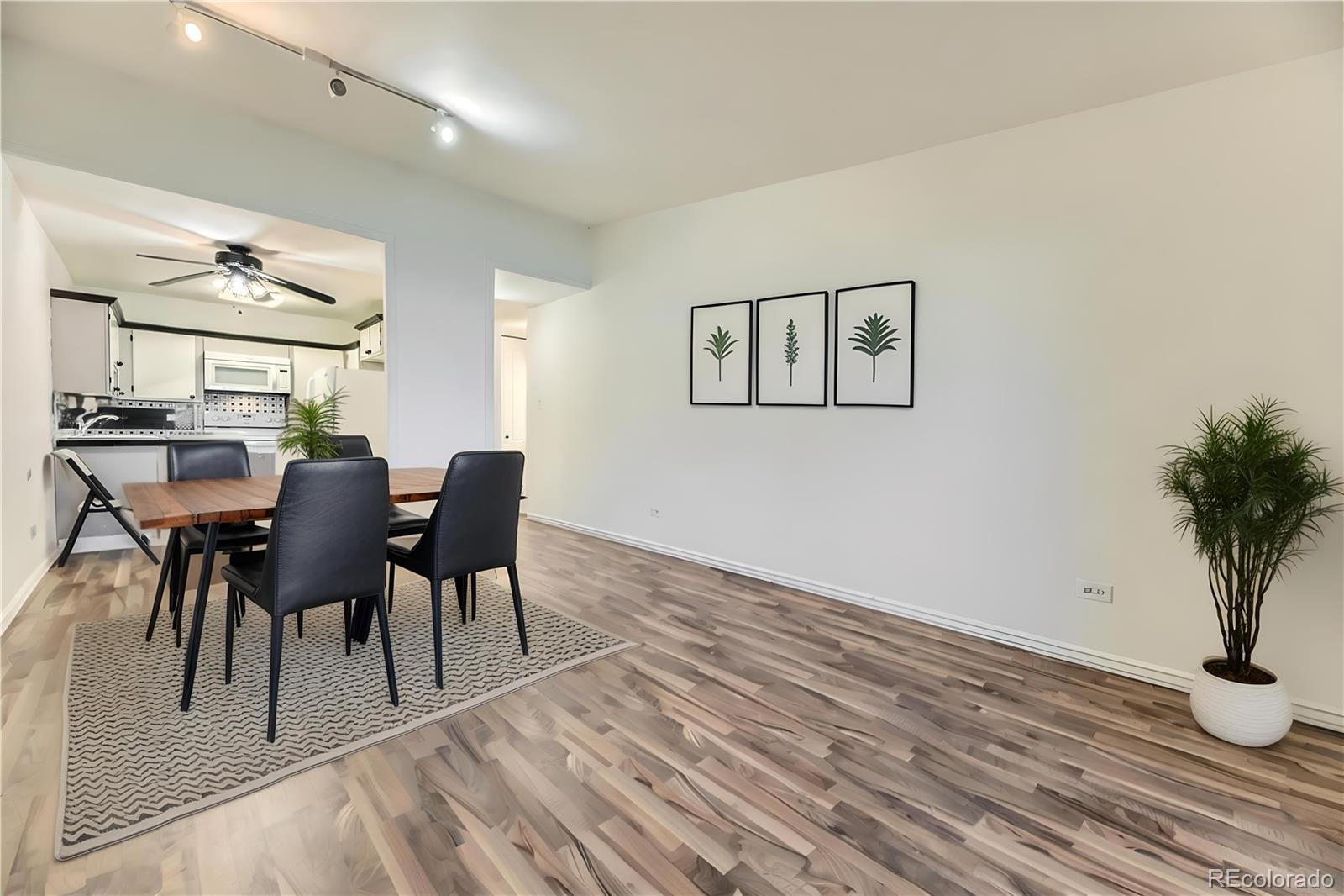 MLS Image #2 for 735 s clinton street 5b,denver, Colorado