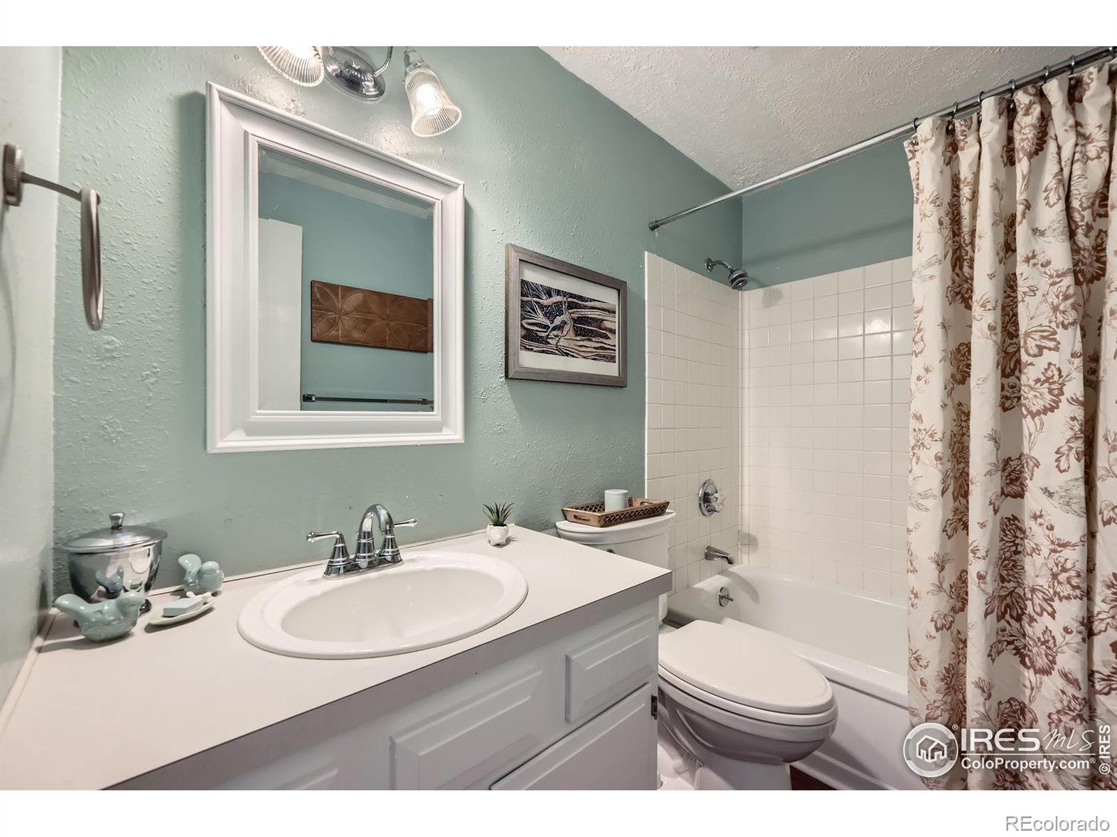 MLS Image #14 for 1055  ponderosa circle,longmont, Colorado