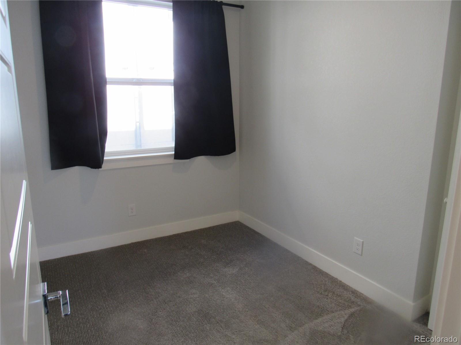 MLS Image #10 for 2350  tremont place 19,denver, Colorado