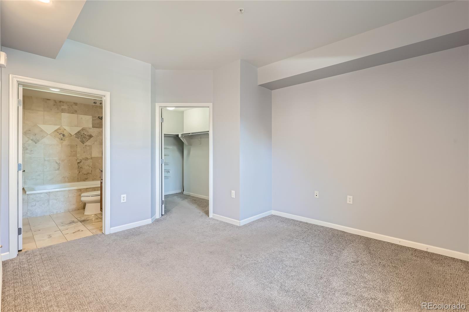 MLS Image #2 for 975 n lincoln street,denver, Colorado