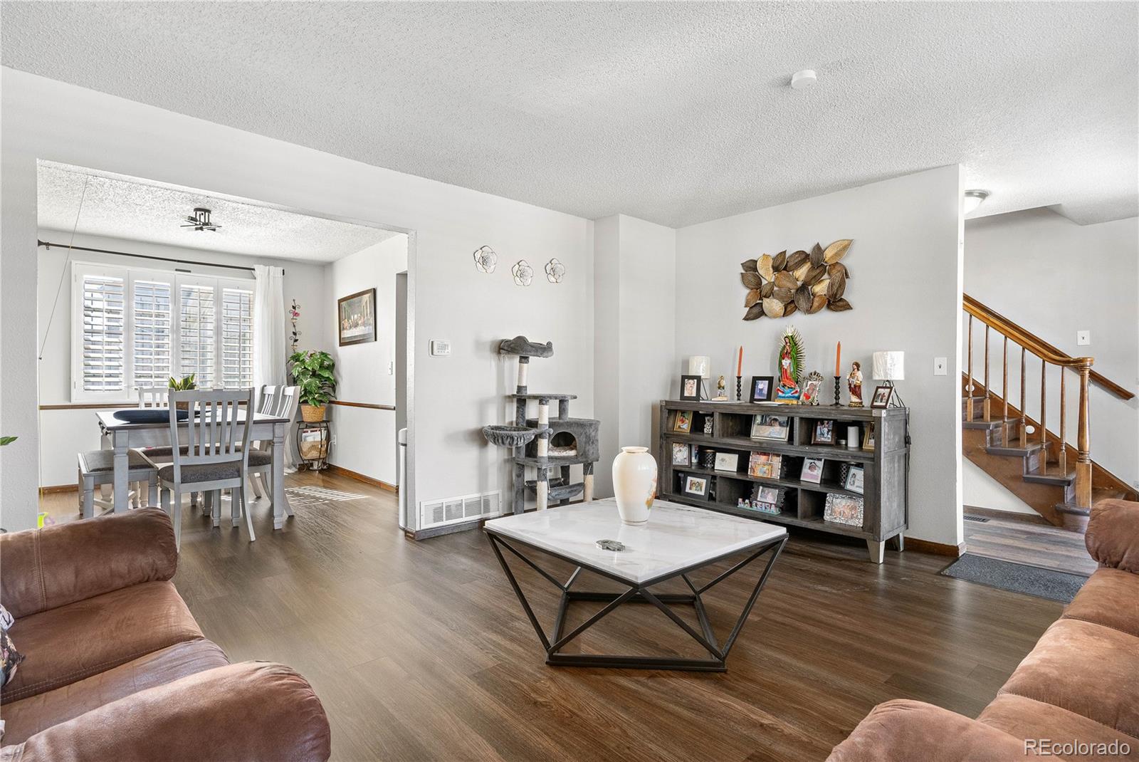 MLS Image #11 for 4620  blackhawk way,denver, Colorado